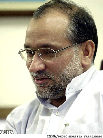 حسين مرعشي:
ايران در سي.ان.ان و بي.بي.سي براي جذب گردشگر تبليغ مي‌كند
گردشگران ظرف ماه آينده از طريق اينترنت ويزاي گردشگري دريافت ‌كنند
