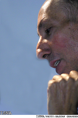 / درآستان بزرگان هنرهاي تجسمي/6/
«هادي ميرميران» در بستر بيماري هم يكي از فعال‌ترين و موفق‌ترين‌هاست