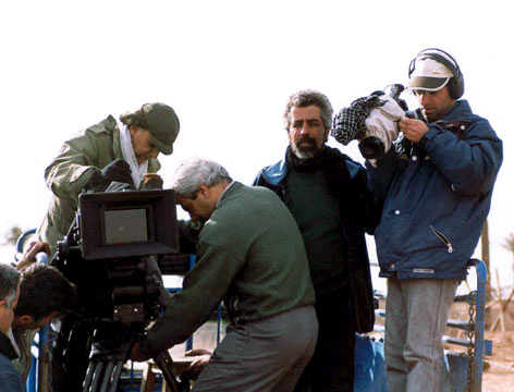 “اعتراض به روند موجود در خانه سينما”
دلايل تحريم جشن “خانه‌ي سينما” توسط “احمدرضا درويش”
