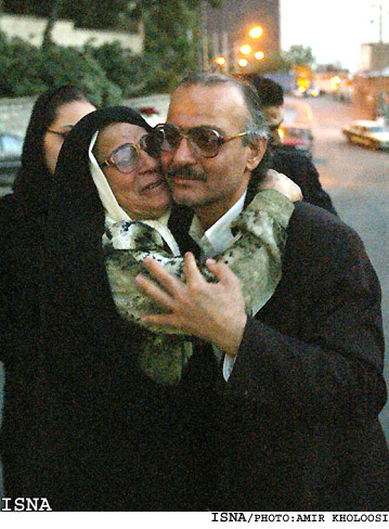 /گزارش تصويري/1
هاشم آقاجري از زندان آزاد شد