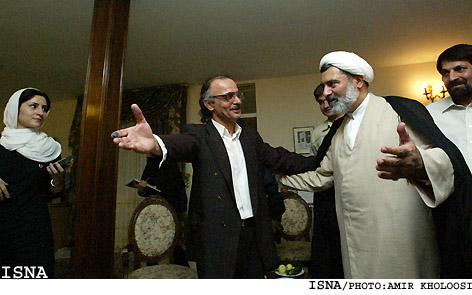 /گزارش تصويري/2
هاشم آقاجري از زندان آزاد شد