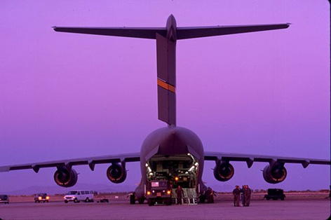 بويينگ:
تاخير در تحويل A380 ايرباس تاثير مستقيمي ‌بر فروش هواپيماهاي بويينگ ندارد