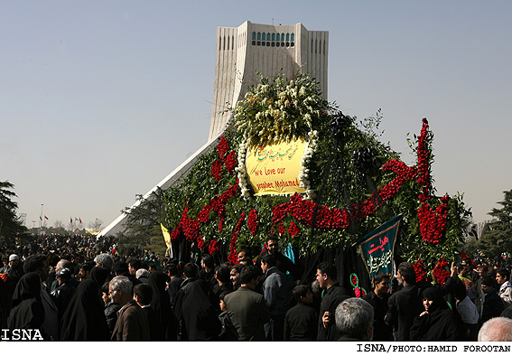‌راهپيمايي ‌22بهمن؛ جلوه‌ي همبستگي و پايداري ملي / حميد فروتن ايسنا