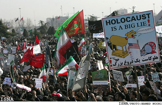 22بهمن؛ جلوه‌ي همبستگي و پايداري ملي/حامد نوري-ايسنا