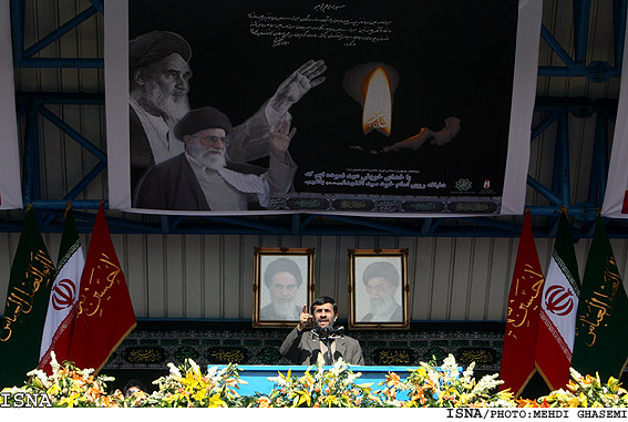 سخنراني رييس‌جمهور در مراسم 22بهمن-ميدان آزادي/مهدي قاسمي  ايسنا