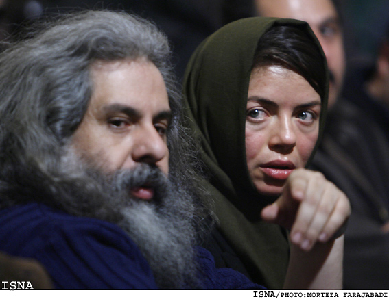 نصير پورو رحمانيان دراختتاميه بيست وچهارمين جشنواره فيلم فجر/مرتضي فرج‌آبادي