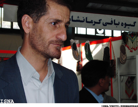 مدير صنايع دستي استان كرمانشاه:
بال توسعه‌ي گردشگري وابسته به توسعه‌ي‌ صنايع دستي است
نمايشگاه‌هاي صنايع دستي در سفارت‌خانه‌هاي ايران برگزار خواهند شد