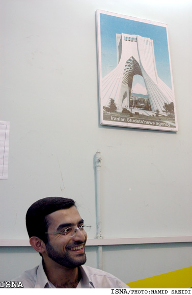 گفت‌وگو با قائم مقام جامعه اسلامي دانشجويان/1
ـ دولت اصولگرا بهانه نياورد چون اكثر نهادها اصولگرا هستند
ـ اصولگرايان بر تقويت دولت اسلامي اصولگرا اجماع دارند
