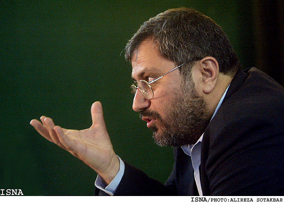 /كنفرانس ملي نفت،گاز و انرژي در افق 1404/
رييس كميسيون انرژي مجلس:
سياست‌هاي كلان سند چشم‌انداز براي دستيابي سريع‌تر به اهداف بايد نقد شود