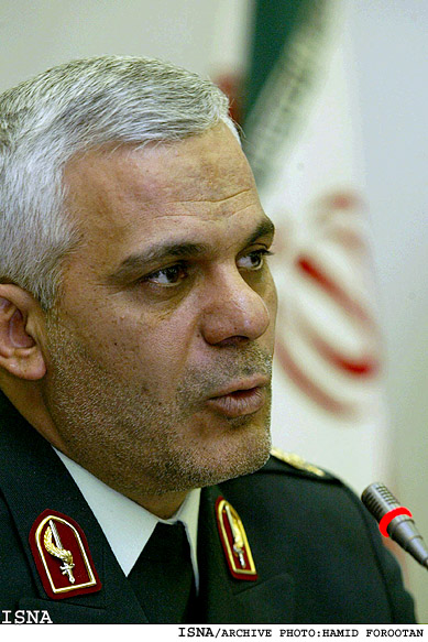 سردار طلايي: نقدپذيريم
بايد در برابر نگاه خاص دانشجويي سعه‌ي صدر داشت
عدم تحمل افراد حتي بسيار راديكال نتايج مثبتي ندارد