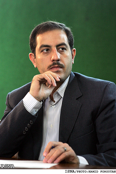 «آسيب‌شناسي صنعت توريسم» /بازاريابي/ 
 تاكنون درباره‌ي بازارهاي هدف مطالعه‌ مدوني نشده است
در كل سازمان گردشگري گزارش نظرسنجي از گردشگران پيدا نمي‌شود!