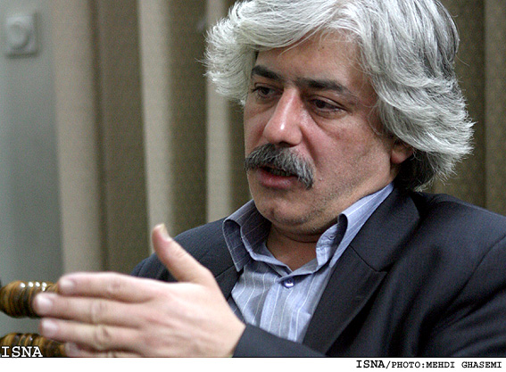 سيدمهدي شجاعي در ايسنا؛ 
همواره افراط و تفريط، حجم زياد كتاب پشت سد مميزي، هوشنگ ابتهاج؛ سعدي زمان، چرا داور شدم، مخاطبي كه حاضر نيست كتاب بخواند و...