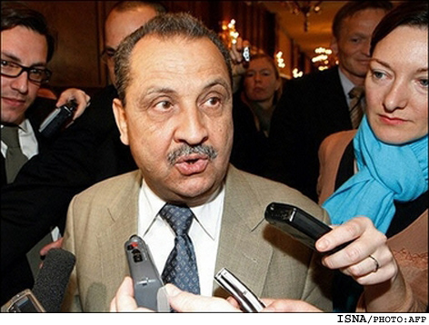 /يك روز تا نشست 145 اوپك/
نماينده ليبي در اوپك:
براي حفظ سقف توليد تقريبا توافق داريم
سياست‌هاي توليد بايد با اجماع همراه شوند