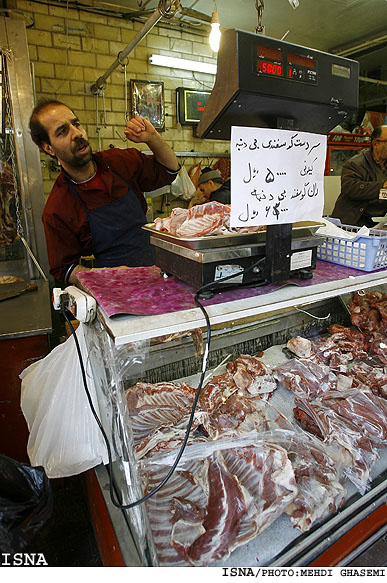رييس اتحاديه گوشت گوسفندي:
بازار گوشت‌فروشان كساد است