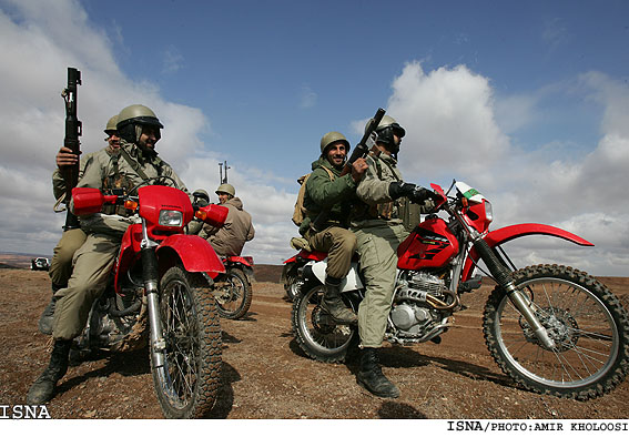 رزمايش اقتدار نيروي زميني سپاه پاسداران انقلاب اسلامي/امير خلوصي ايسنا