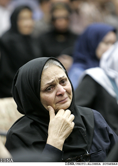 اشك نشيبي در فراغ «شب‌بخير كوچولو»
گزارشي از مراسم برگزيدگان راديو ايران و حاشيه‌ي جشنواره