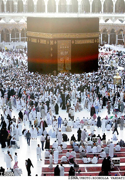 مدير امور حج و زيارت سازمان صدا و سيما:
چند گروه از بهترين مستند‌سازان اعزامي برنامه‌هاي فاخري را در حج امسال توليد مي‌كنند