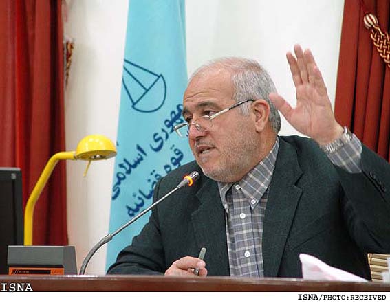 رييس شوراي قضايي استان سمنان:
نبايد انتظار داشت دستگاه قضايي از عدالت خارج شود
بايد زمينه ‌ساز برگزاري انتخاباتي سالم و مناسب در کشور باشيم
