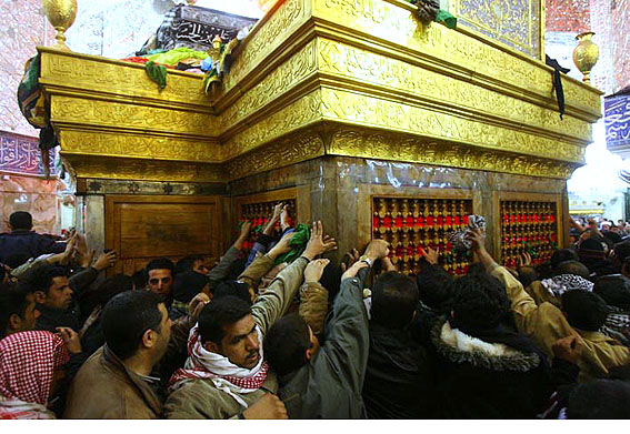 معاون عتبات عاليات سازمان حج و زيارت:
مشكلات زايران انفرادي در عراق ادامه دارند
مريوان مرز رسمي براي اعزام نيست
مسير سفر زايران از عراق به سوريه بررسي شد