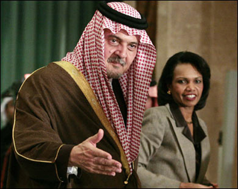 سعود الفيصل:
اسراييل به تعهداتش پايبند باشد
نمي خواهيم ايران با مشكل روبه رو شود
رايس: از طرح كشورهاي عربي براي حل بحران لبنان حمايت مي‌كنيم