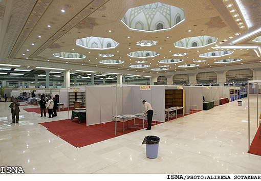 در حاشيه‌ي افتتاح بيستمن نمايشگاه بين المللي كتاب تهران /عليرضا صوت اكبر ايسنا