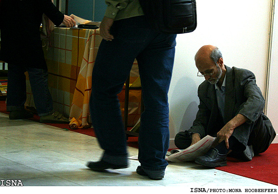 اولين روز نمايشگاه بين المللي كتاب تهران/منا هوبه فكر ايسنا