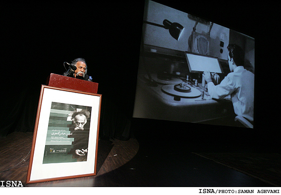 عباس گنجوي و تقوايي در مراسم بزرگداشتگنجوي-سامان اقوامي-ايسنا