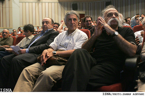 عباس گنجوي و تقوايي در مراسم بزرگداشتگنجوي-سامان اقوامي-ايسنا