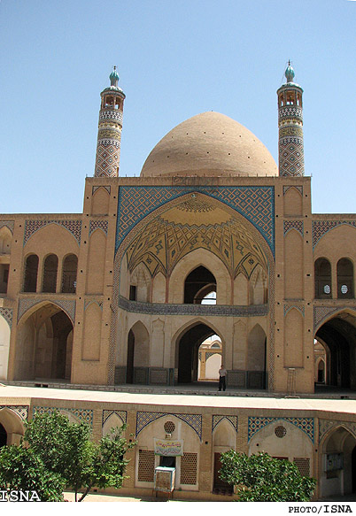 مسجد "آقا بزرگ" كاشان