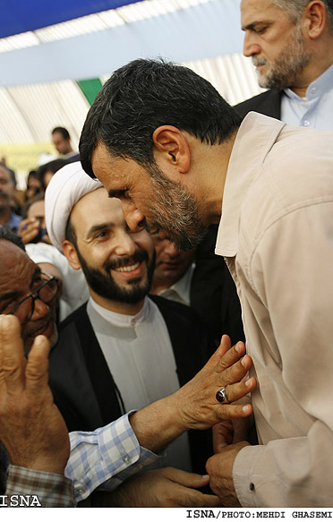 در حاشيه‌ي سفر رييس جمهور به عسلويه/مهدي قاسمي ايسنا