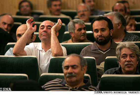 12 مردادماه آغاز نمايش فيلمها
داوران جشن يازدهم به خانه‌ي سينما آمدند