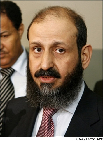 /نشست 145 اوپك/
*تغيير موضع كويت*
"بايد به مسئوليت خود به عنوان توليدكننده توجه داشته باشيم"!