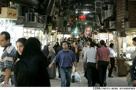 با وجود كاهش قيمت‌ها در بازارهاي جهاني
موج ارزاني هنوز به بازار ايران نرسيده است!