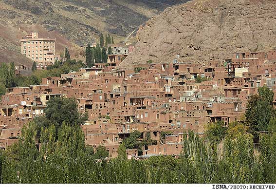 مدير كل ميراث فرهنگي و گردشگري اصفهان:
هتل ابيانه آماده‌ي پذيرايي از مسافران نوروزي بود