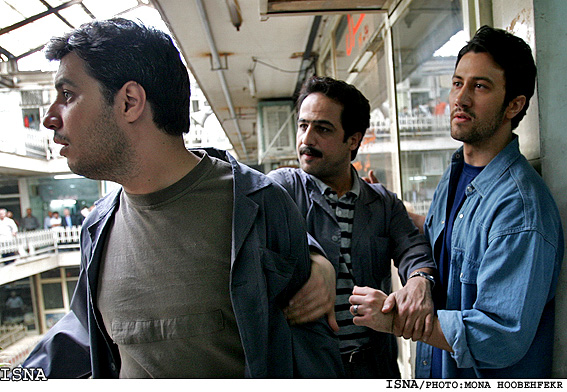 استخري - راستاد و عزتي در پشت صحنه ي سريال "داداشي"/منا هوبه فكر-ايسنا