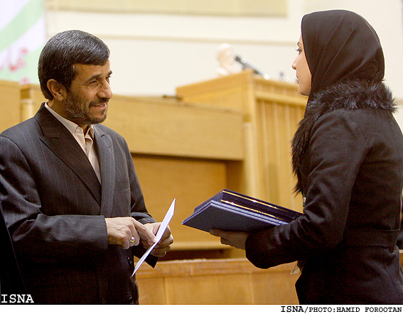 چهاردهمين جشنواره تحقيقات علوم پزشكي رازي باحضور رييس جمهوري/حميد فروتن -ايسنا