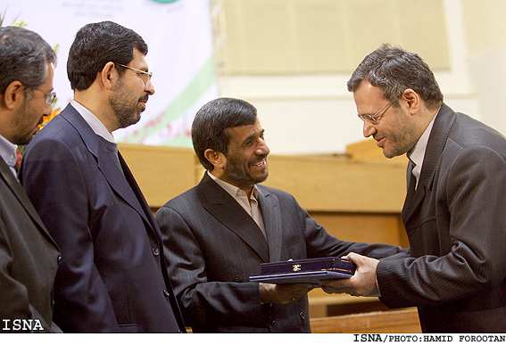 چهاردهمين جشنواره تحقيقات علوم پزشكي رازي باحضور رييس جمهوري/حميد فروتن -ايسنا
