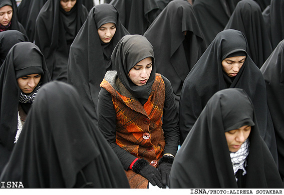 تجمع اعتراض‌آميز دانشجويان در مقابل سفارت اردن/عليرضا صوت‌اكبر - ايسنا