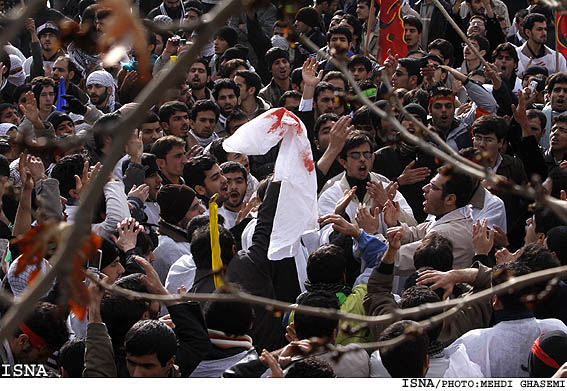 تجمع اعتراض‌آميز دانشجويان در مقابل سفارت اردن/مهدي قاسمي-ايسنا