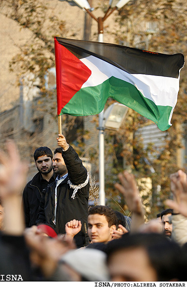 تجمع اعتراض‌آميز دانشجويان در مقابل سفارت انگليس/عليرضا صوت‌اكبر - ايسنا