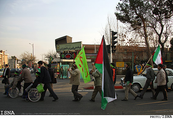 راهپيمايي دانشجويان براي تجديد بيعت با مقام معظم رهبري