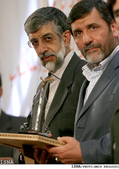 تقدير از ناشران برگزيده دربيست و يكمين نمايشگاه بين‌المللي كتاب تهران/امير خلوصي