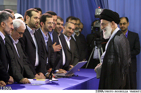 حضور مقام معظم رهبري در پاي صندوق راي/روح‌اله وحدتي - ايسنا