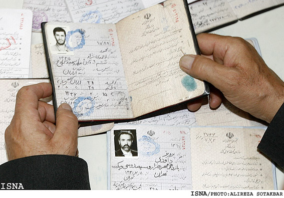 حضور رييس جمهور در پاي صندوق راي/عليرضا صوت‌اكبر - ايسنا