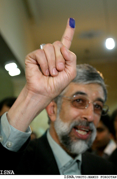 حضورحدادعادل در پاي صندوق راي/حميد فروتن-ايسنا