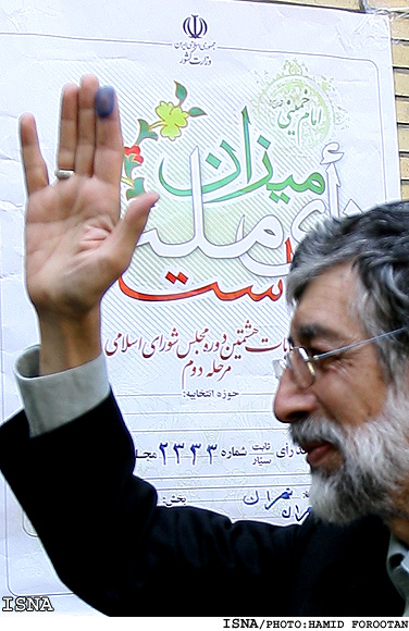 حضورحدادعادل در پاي صندوق راي/حميد فروتن-ايسنا