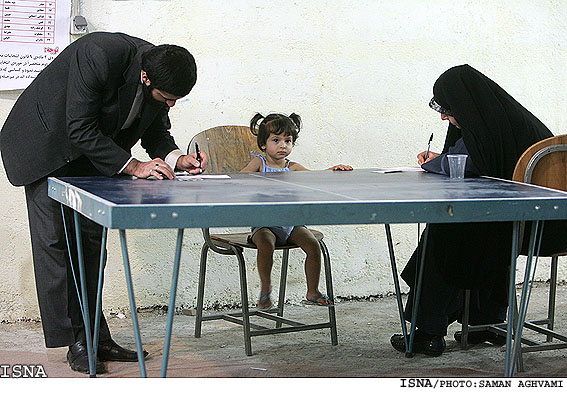 حضور مردم در انتخابات هشتمين دوره مجلس- شهرك قدس/سامان اقوامي-ايسنا