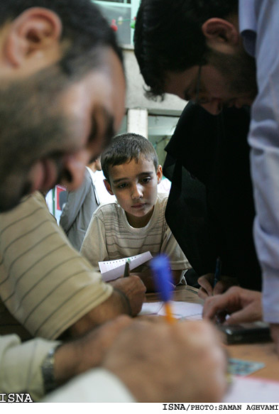 حضور مردم در انتخابات هشتمين دوره مجلس-مسجد الرسول/ سامان اقوامي-ايسنا