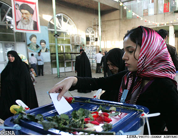 حضور مردم در انتخابات هشتمين دوره مجلس-مسجد الرسول/ سامان اقوامي-ايسنا