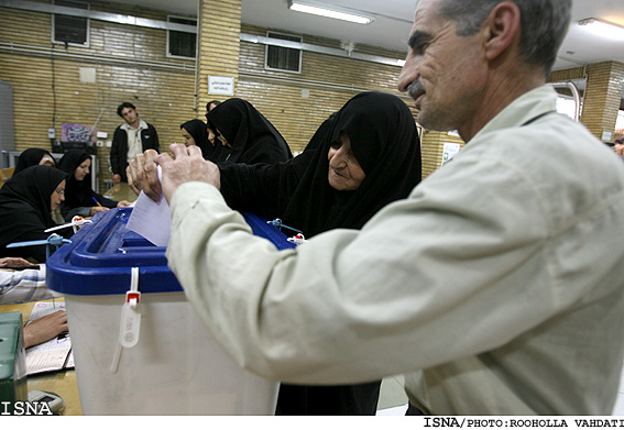 حضور مردم در انتخابات هشتمين دوره مجلس-هفت تير/ روح‌اله وحدتي - ايسنا